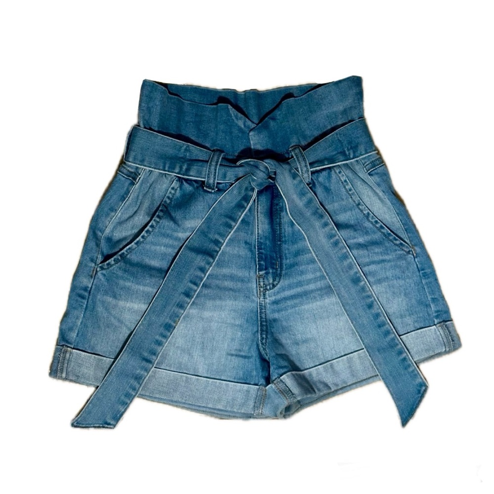 Like NEW! High Waist Denim shorts - Small